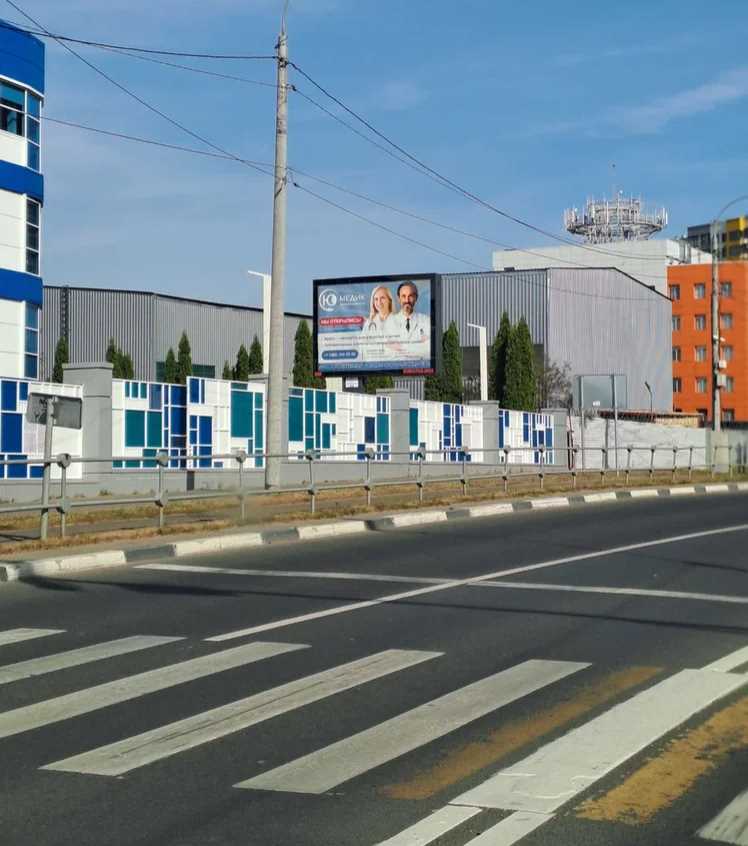 Фотография рекламного носителя, тип: Нестандартный билборд, адрес: Проектируемый пр-т., д.5274, стр.7, Люберцы, Московская область, Россия. Сторона Б1-Б5 №1375657