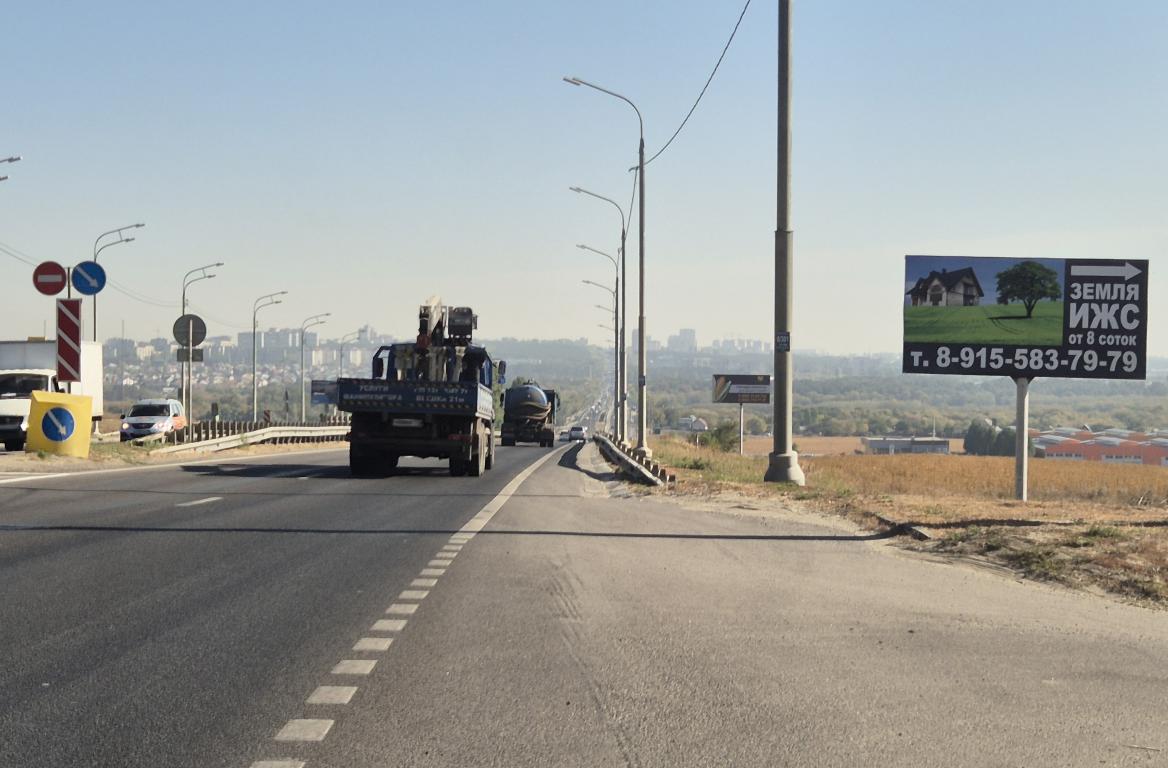 Фотография рекламного носителя, тип: Билборд 3x6, адрес: Воронеж-Курск а/д., 213 170м, Воронеж, Воронежская область, Россия. Сторона А №604127