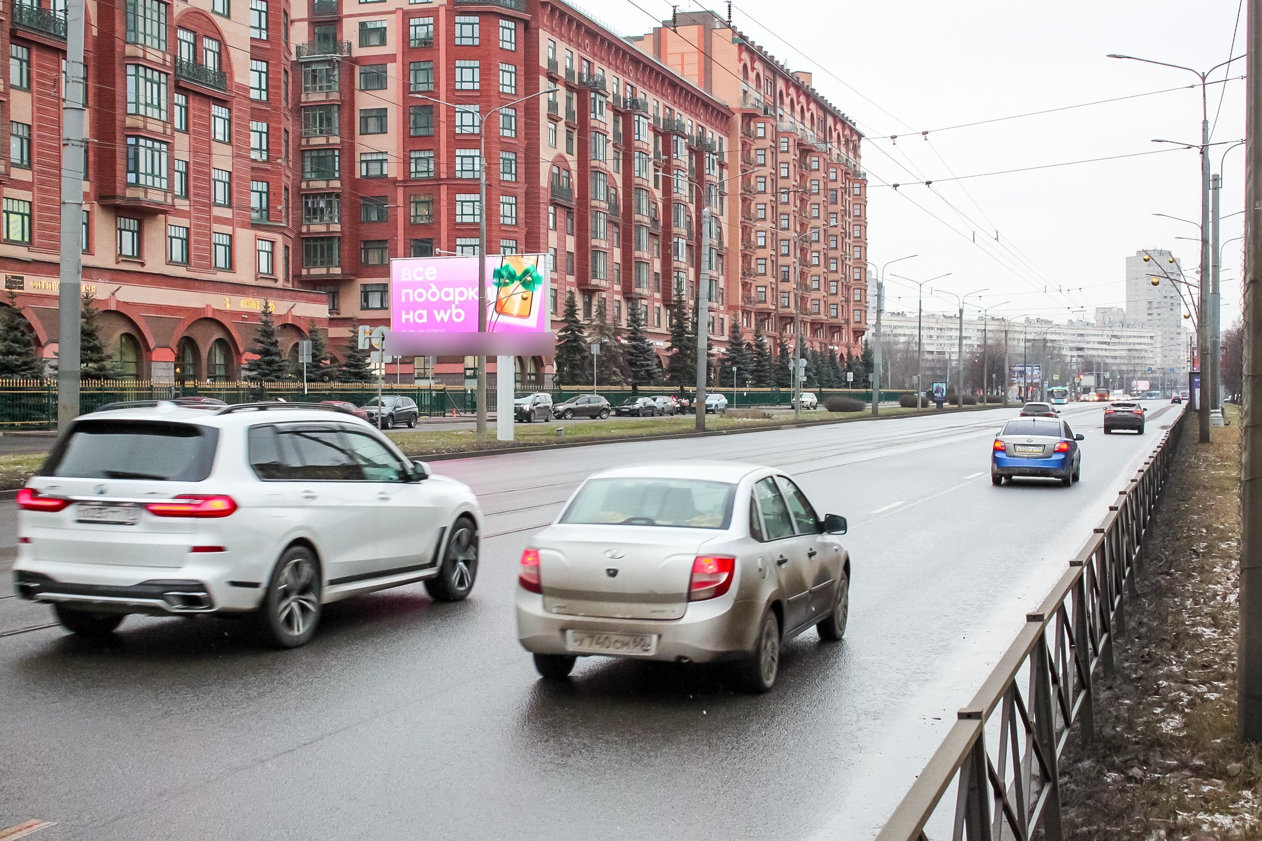 Фотография рекламного носителя, тип: Билборд 3x6, адрес: Наличная ул., д.24, корп.1, Санкт-Петербург, Россия. Сторона Б1 №120053