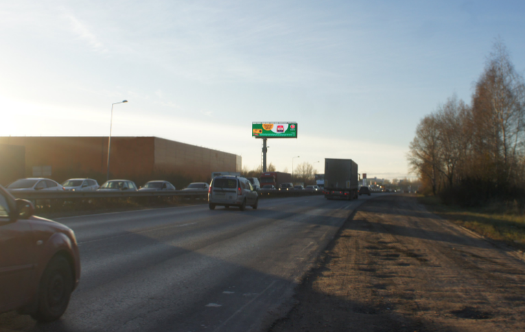 Фотография рекламного носителя, тип: Суперсайт 4x12, адрес: Ларина ул., д.25, Нижний Новгород, Нижегородская область, Россия. Сторона B1-В10 №1076276