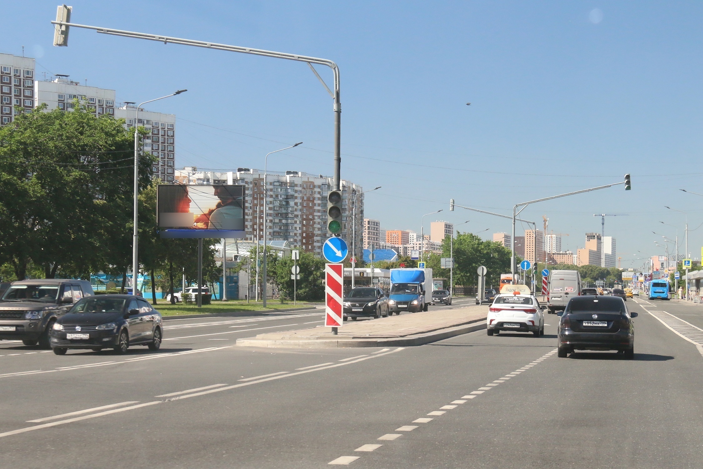 Фотография рекламного носителя, тип: Билборд 3x6, адрес: Люблинская ул., д.118 Х Новочеркасский б-р., поз.1, Москва, Россия. Сторона Б №15431
