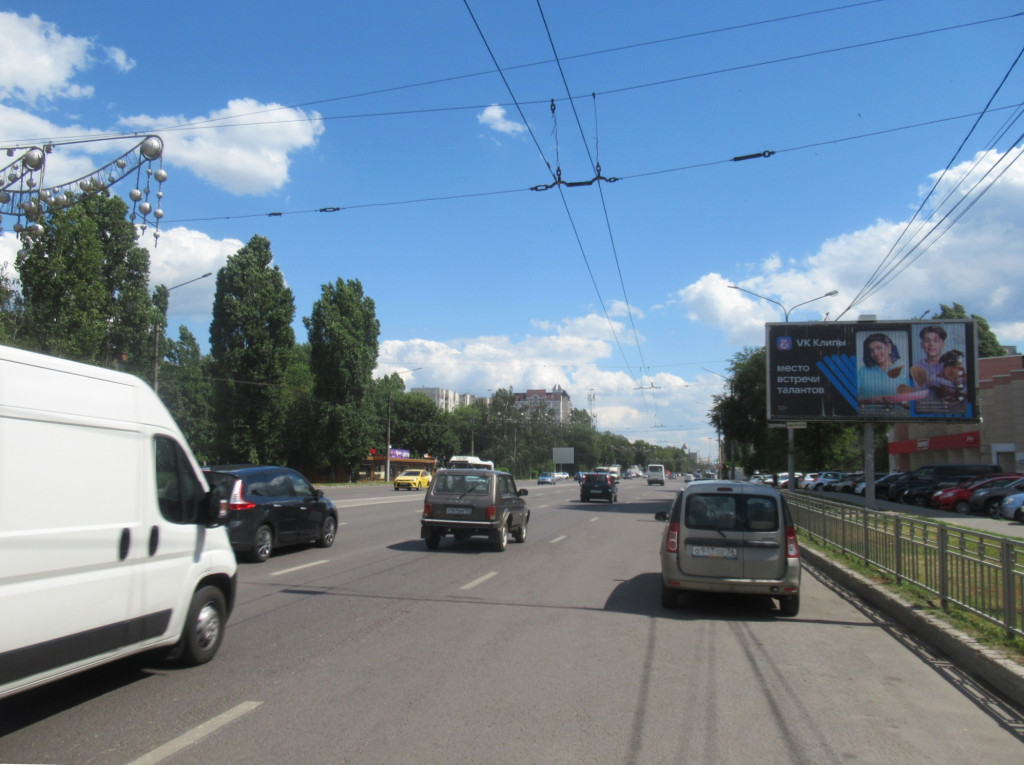 Фотография рекламного носителя, тип: Билборд 3x6, адрес: Ворошилова ул., д.43, Воронеж, Воронежская область, Россия. Сторона A1-A3 №225295