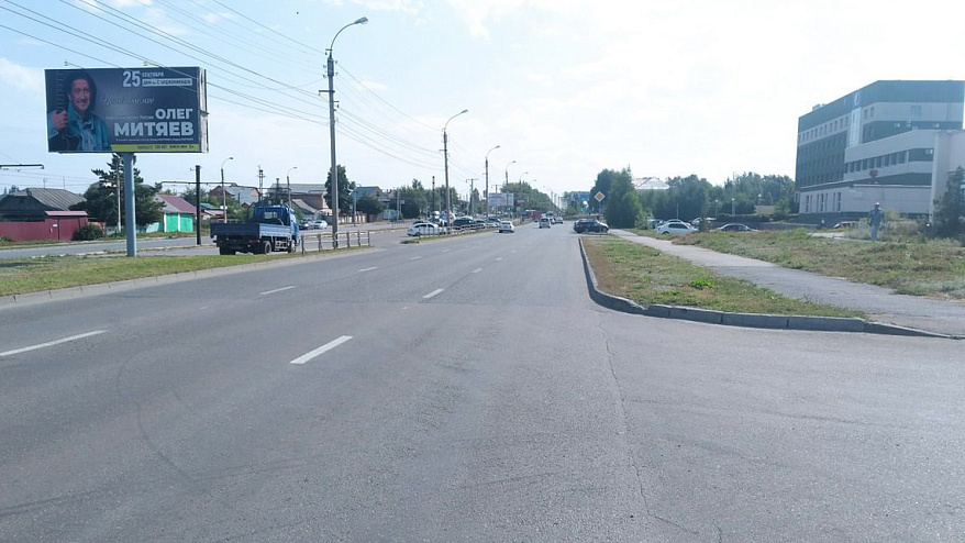 Фотография рекламного носителя, тип: Билборд 3x6, адрес: Советская ул., д.61 Х Ленинградская ул., Магнитогорск, Челябинская область, Россия. Сторона A1 №199715