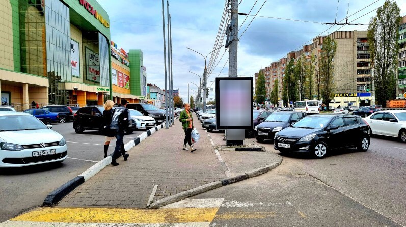 Фотография рекламного носителя, тип: Ситиформат 1.8x1.2, адрес: Ленинский пр-т., д.174п, поз.2, Воронеж, Воронежская область, Россия. Сторона B1 №529869