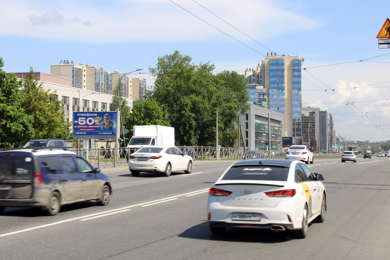 Фотография рекламного носителя, тип: Билборд 3x6, адрес: Заневский пр-т. X Малая Яблоновка ул., Санкт-Петербург, Россия. Сторона Б №119041