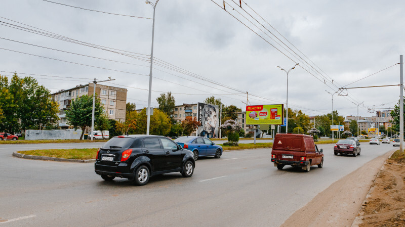 Фотография рекламного носителя, тип: Билборд 3x6, адрес: 10 лет Октября ул., д.173, Ижевск, Республика Удмуртия, Россия. Сторона A1-А10 №670854