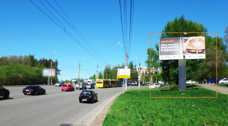 Фотография рекламного носителя, тип: Билборд 3x6, адрес: Удмуртская ул. Х Воткинское ш., д.6, Ижевск, Республика Удмуртия, Россия. Сторона A №670980