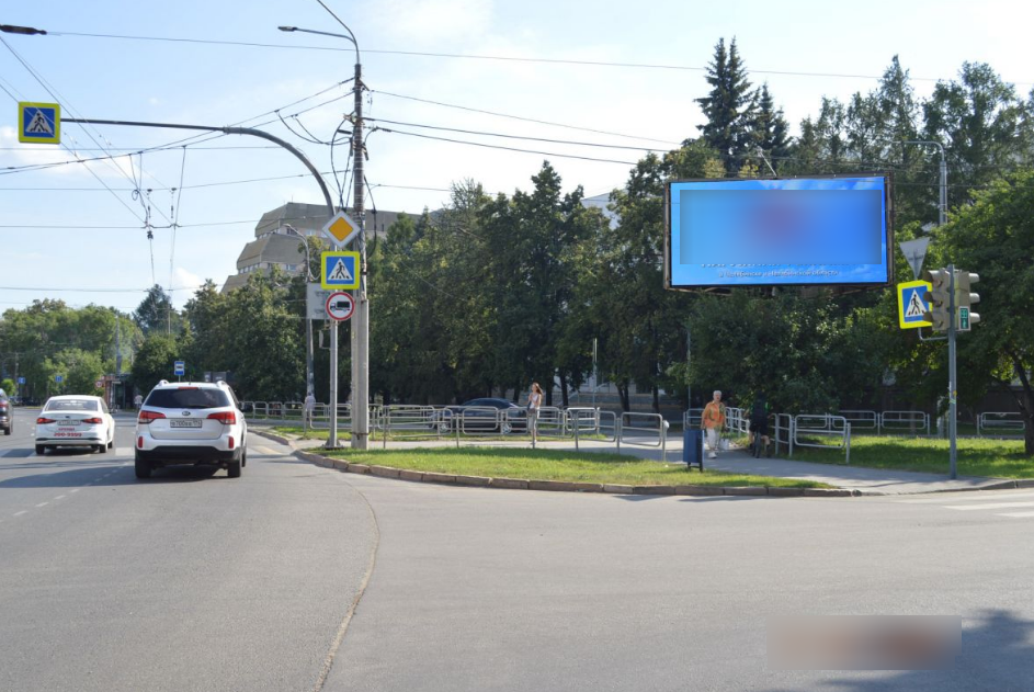 Фотография рекламного носителя, тип: Билборд 3x6, адрес: Воровского ул., д.64 Х Варненская ул., Челябинск, Челябинская область, Россия. Сторона A1-A10 №201590