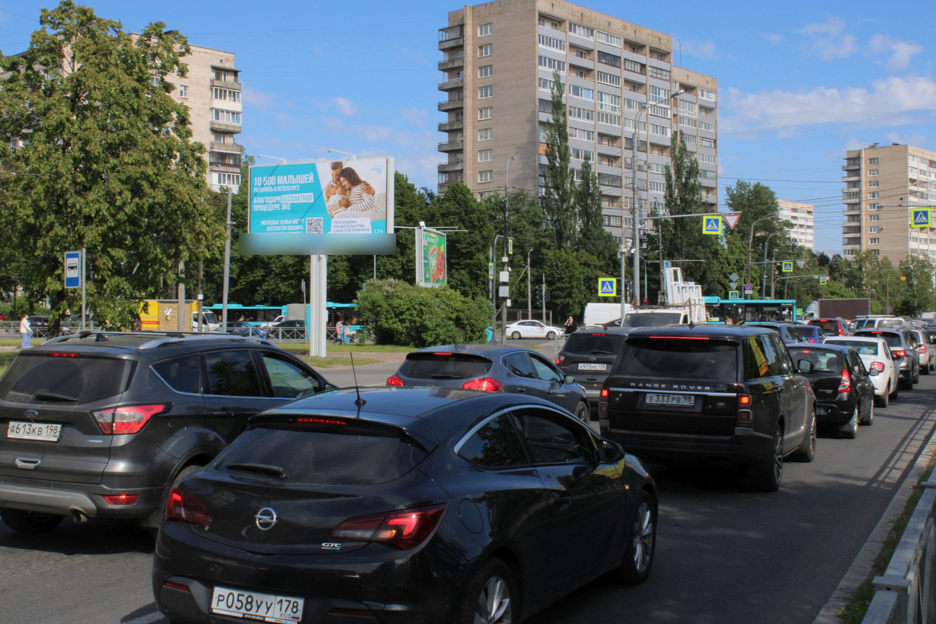 Фотография рекламного носителя, тип: Билборд 3x6, адрес: Полюстровский пр-т., д.7 Х Пискаревский пр-т., Санкт-Петербург, Россия. Сторона Б №120426