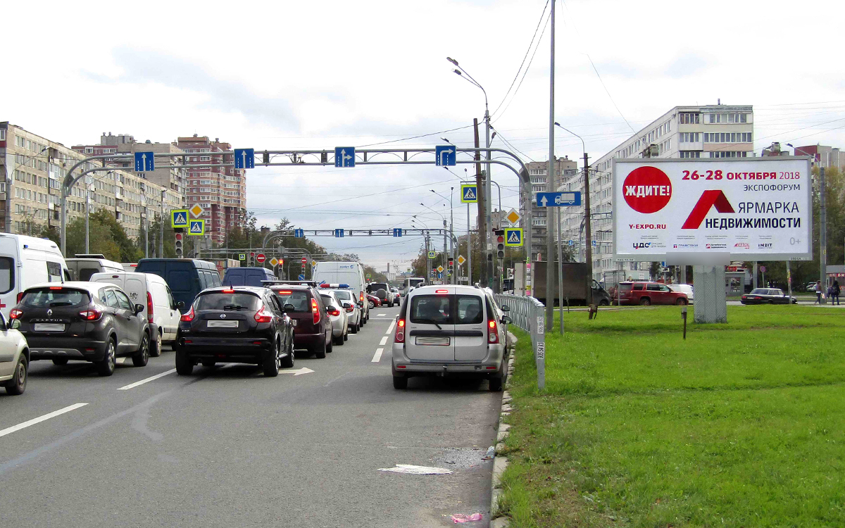 Фотография рекламного носителя, тип: Билборд 3x6, адрес: Софийская ул., д.29, корп.2, Санкт-Петербург, Россия. Сторона A1-A10 №171938