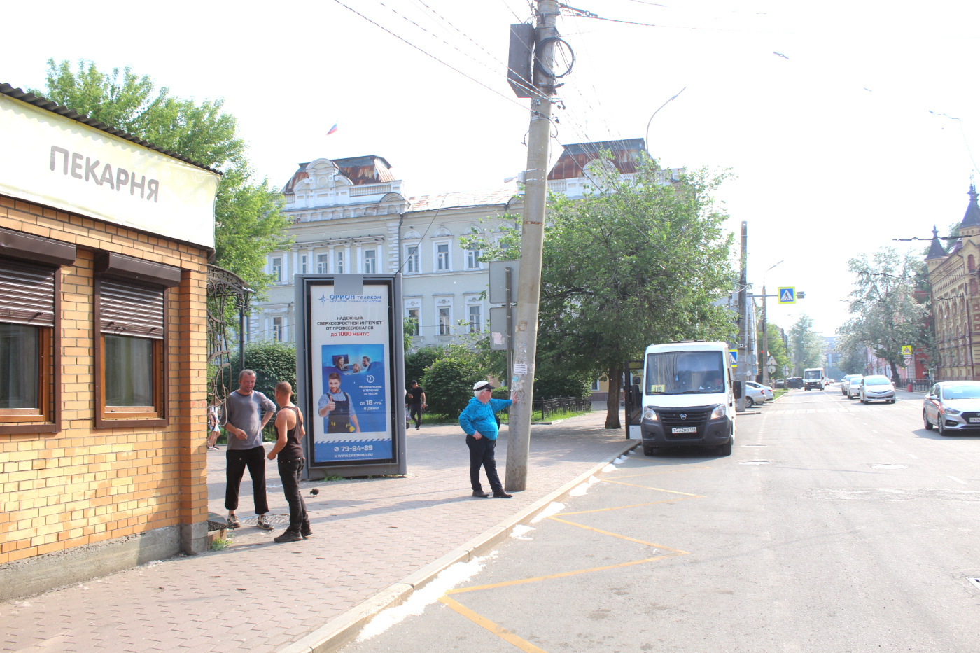 Фотография рекламного носителя, тип: Пиллар 3x1.4, адрес: Желябова ул., ост. "Цирк, Иркутск, Иркутская область, Россия. Сторона Б №159271