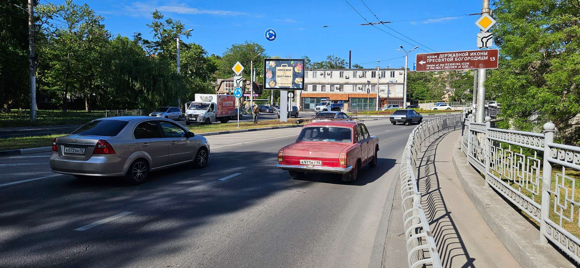 Фотография рекламного носителя, тип: Ситиформат 1.8x1.2, адрес: Вокзальной ул., д.11, Севастополь, Россия. Сторона A1-A5 №1373345