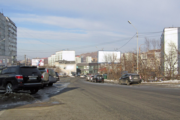 Фотография рекламного носителя, тип: Билборд 3x6, адрес: Шилкинская ул., д.5, Владивосток, Приморский край, Россия. Сторона А №154165