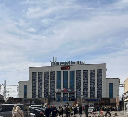 Фотография рекламного носителя, тип: Брандмауэр, адрес: Ленина ул., д.89, центральный вход, Пермь, Пермский край, Россия. Сторона А №1326515