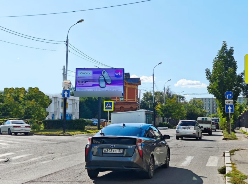 Фотография рекламного носителя, тип: Билборд 3x6, адрес: Ленинградская ул., д.91а, Хабаровск, Хабаровский край, Россия. Сторона А1 №157650