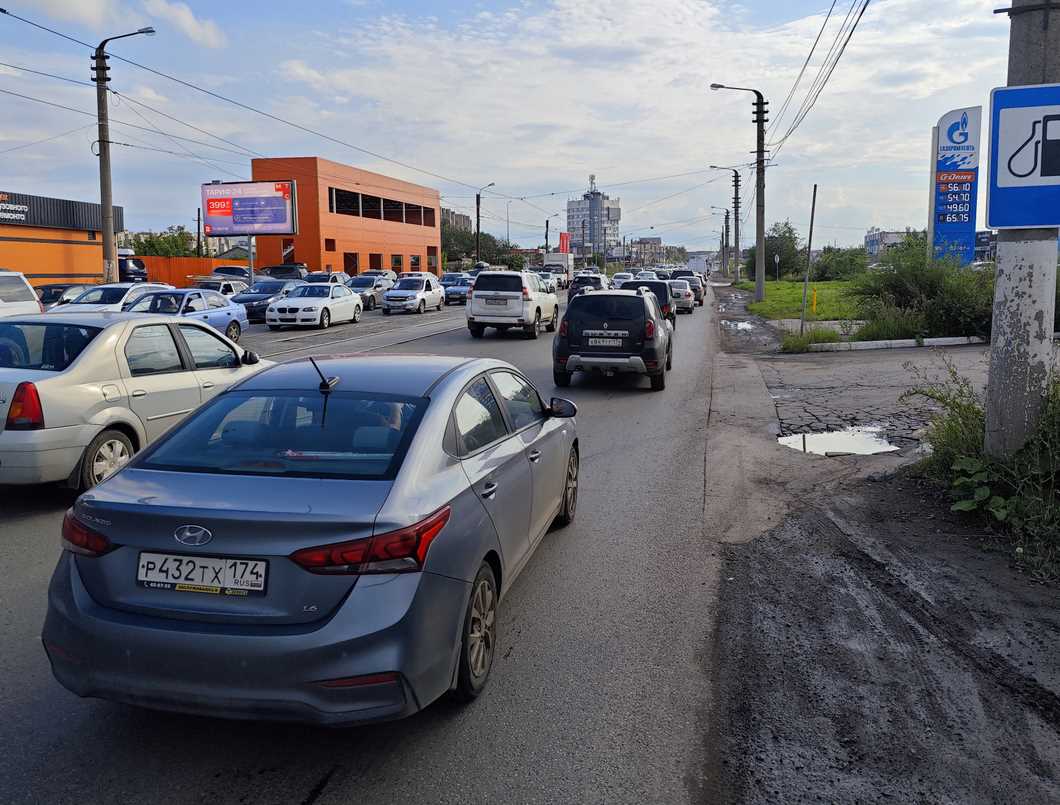 Фотография рекламного носителя, тип: Билборд 3x6, адрес: Московская ул., д.1 Х Северный переход ул., д.20, Магнитогорск, Челябинская область, Россия. Сторона В №1326769