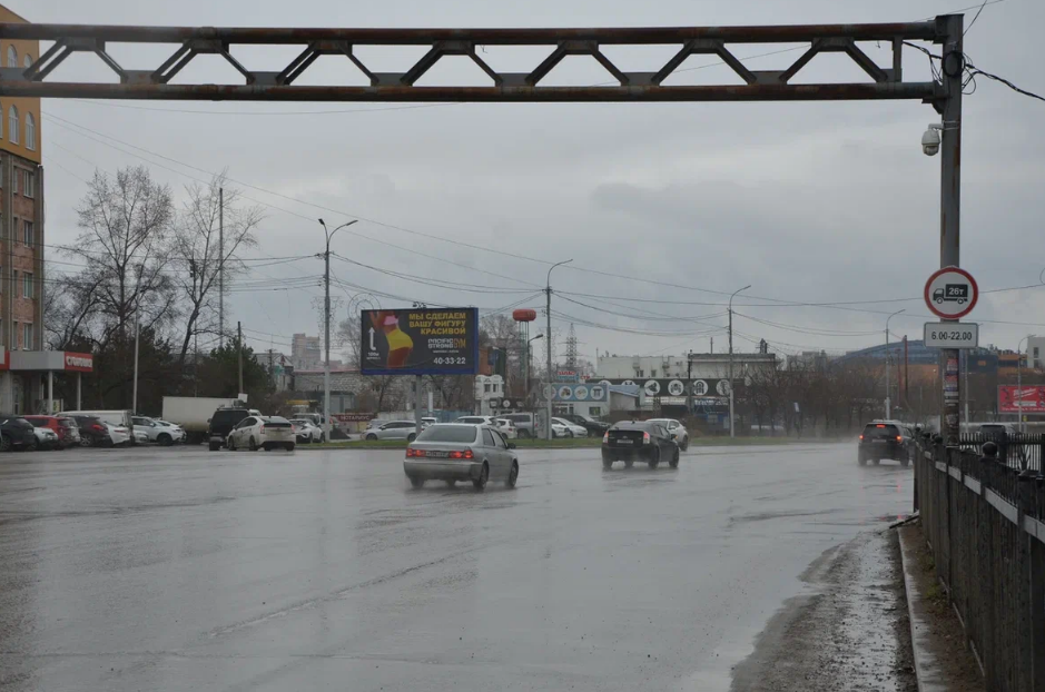 Фотография рекламного носителя, тип: Билборд 3x6, адрес: Павла Морозова ул. Х Шевчука ул., д.28а, Хабаровск, Хабаровский край, Россия. Сторона Б №971552