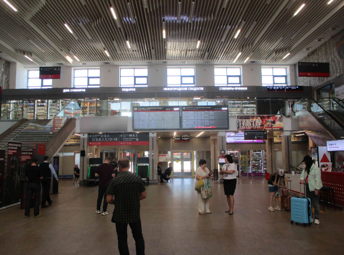 Фотография рекламного носителя, тип: Лайтбокс, адрес: ЖД вокзал «Нижний Новгород», Революции пл., д.2А, Нижний Новгород, Нижегородская область, Россия. Сторона/вариант А №991049