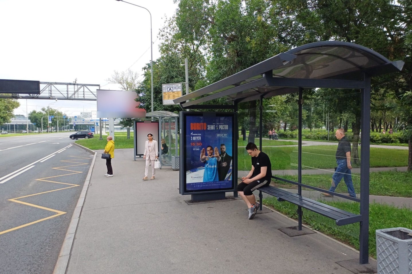 Фотография рекламного носителя, тип: Остановка 1.8x1.2, адрес: Пулковское ш., д.20, поз.1, Санкт-Петербург, Россия. Сторона А №724799