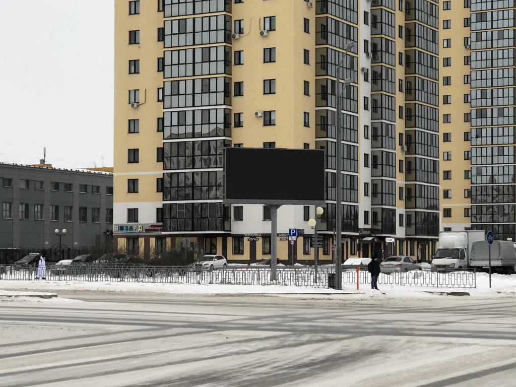 Фотография рекламного носителя, тип: Билборд 3x6, адрес: Юбилейная ул. Х Менделеева пр-т., Тобольск, Тюменская область, Россия. Сторона А1-А10 №1026493