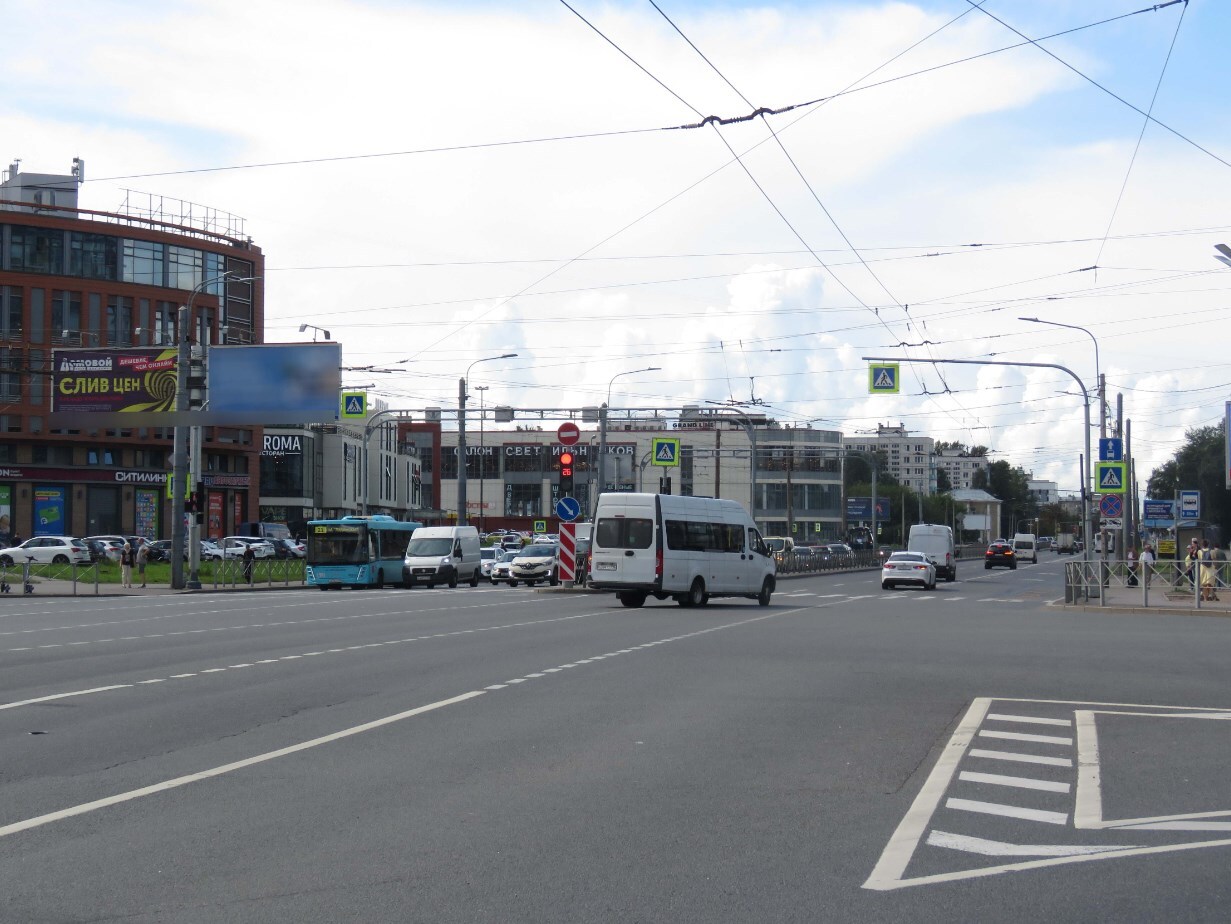 Фотография рекламного носителя, тип: Билборд 3x6, адрес: Заневский пр-т. Х Энергетиков пр-т., Санкт-Петербург, Россия. Сторона Б1 №106762