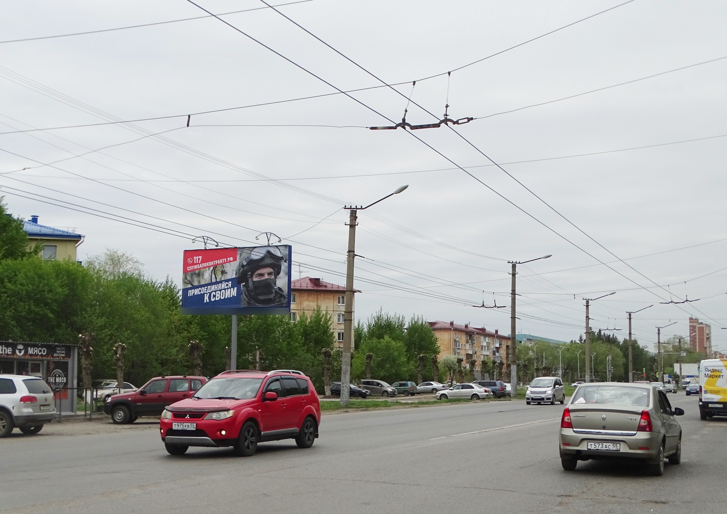 Фотография рекламного носителя, тип: Билборд 3x6, адрес: Космический пр-т., рынок "Чкаловский", Омск, Омская область, Россия. Сторона Б №125032