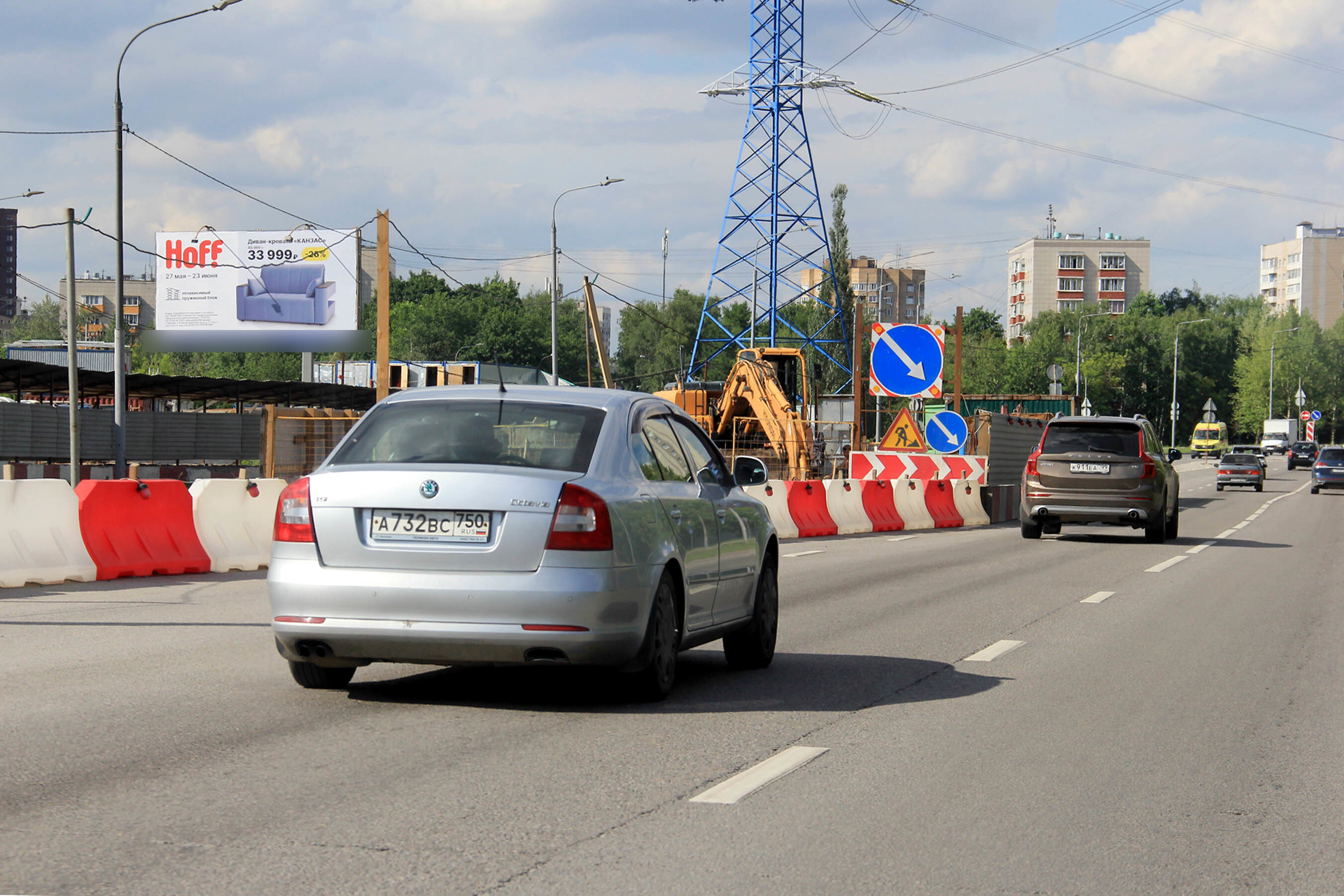 Фотография рекламного носителя, тип: Билборд 3x6, адрес: Комдива Орлова ул. Х Гостиничная ул., Москва, Россия. Сторона Б №601455