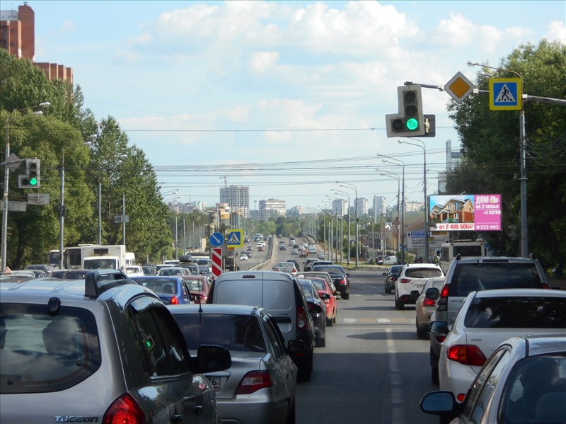 Фотография рекламного носителя, тип: Билборд 3x6, адрес: Толбухина пр-т., ТЦ Петровский пассаж, Ярославль, Ярославская область, Россия. Сторона А12 №109334