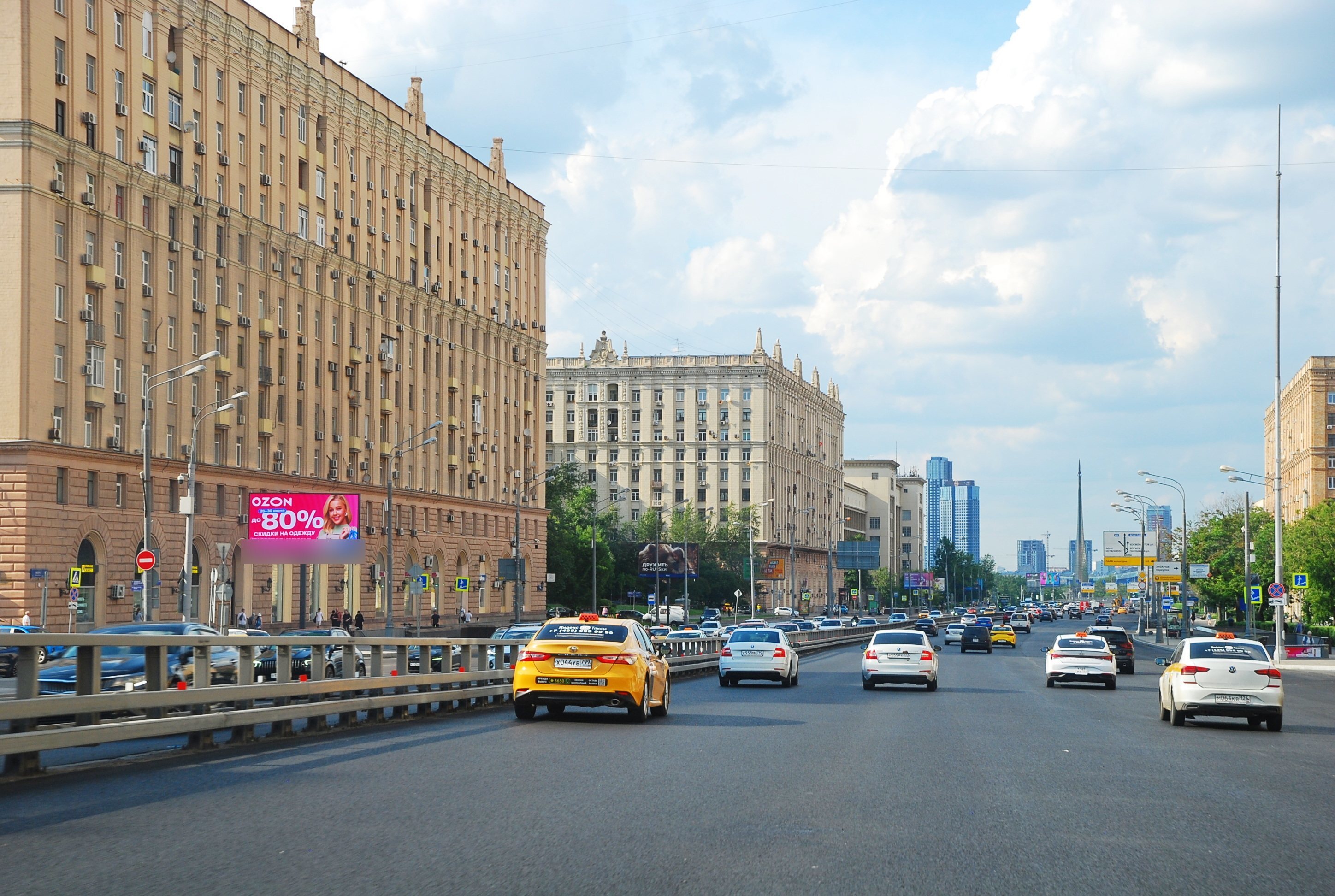 Фотография рекламного носителя, тип: Билборд 3x6, адрес: Мира пр-т., д.99, Х Бочкова ул., Москва, Россия. Сторона Б1 №821577