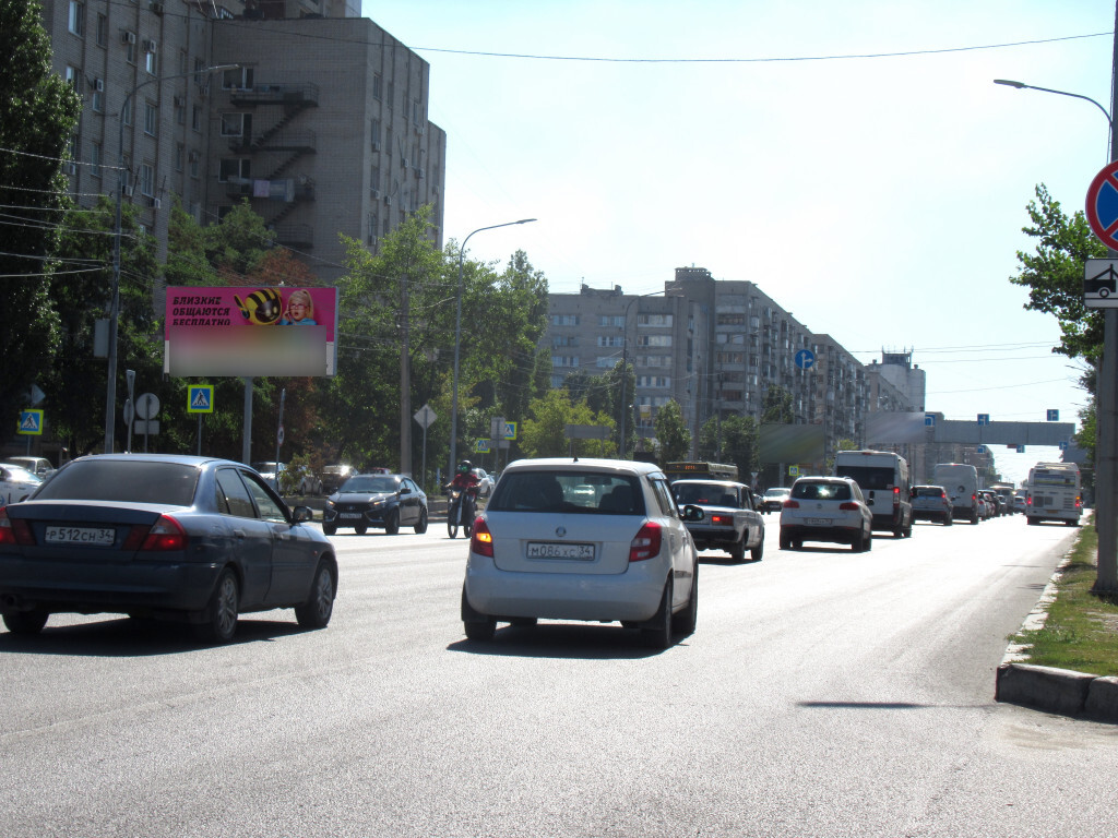 Фотография рекламного носителя, тип: Билборд 3x6, адрес: Рокоссовского ул., д.60, Волгоград, Волгоградская область, Россия. Сторона Б №111554