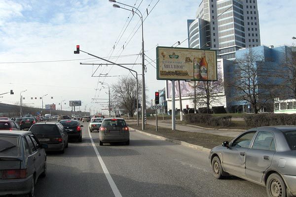 Фотография рекламного носителя, тип: Билборд 3x6, адрес: Варшавское ш., д.116, Москва, Россия. Сторона A №65281