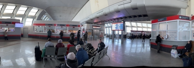 Фотография рекламного носителя, тип: Табло с расписанием, адрес: ЖД вокзал «Самара», Комсомольская пл., д.1, Самара, Самарская область, Россия. Сторона/вариант А1 №1326475