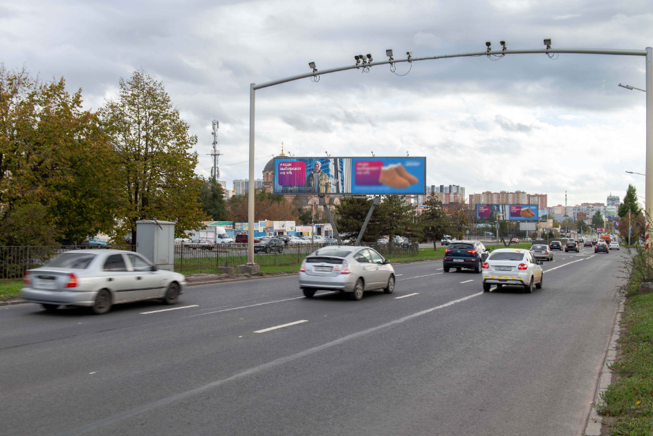 Фотография рекламного носителя, тип: Нестандартный билборд, адрес: Малиновского ул., д.68, Ростов-на-Дону, Ростовская область, Россия. Сторона А7-А9 №1060949