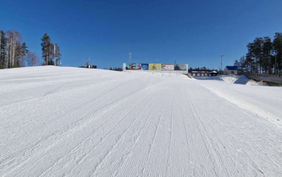 Фотография рекламного носителя, тип: Билборд 3x6, адрес: Билимбаевский тракт, д.1, 6 000м, Первоуральск, Свердловская область, Россия. Сторона Б №1398322