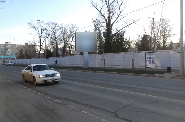 Фотография рекламного носителя, тип: Ситиборд 2.7x3.7, адрес: Аэродромная ул., д.9 Х Северная ул., Краснодар, Краснодарский край, Россия. Сторона А №234239