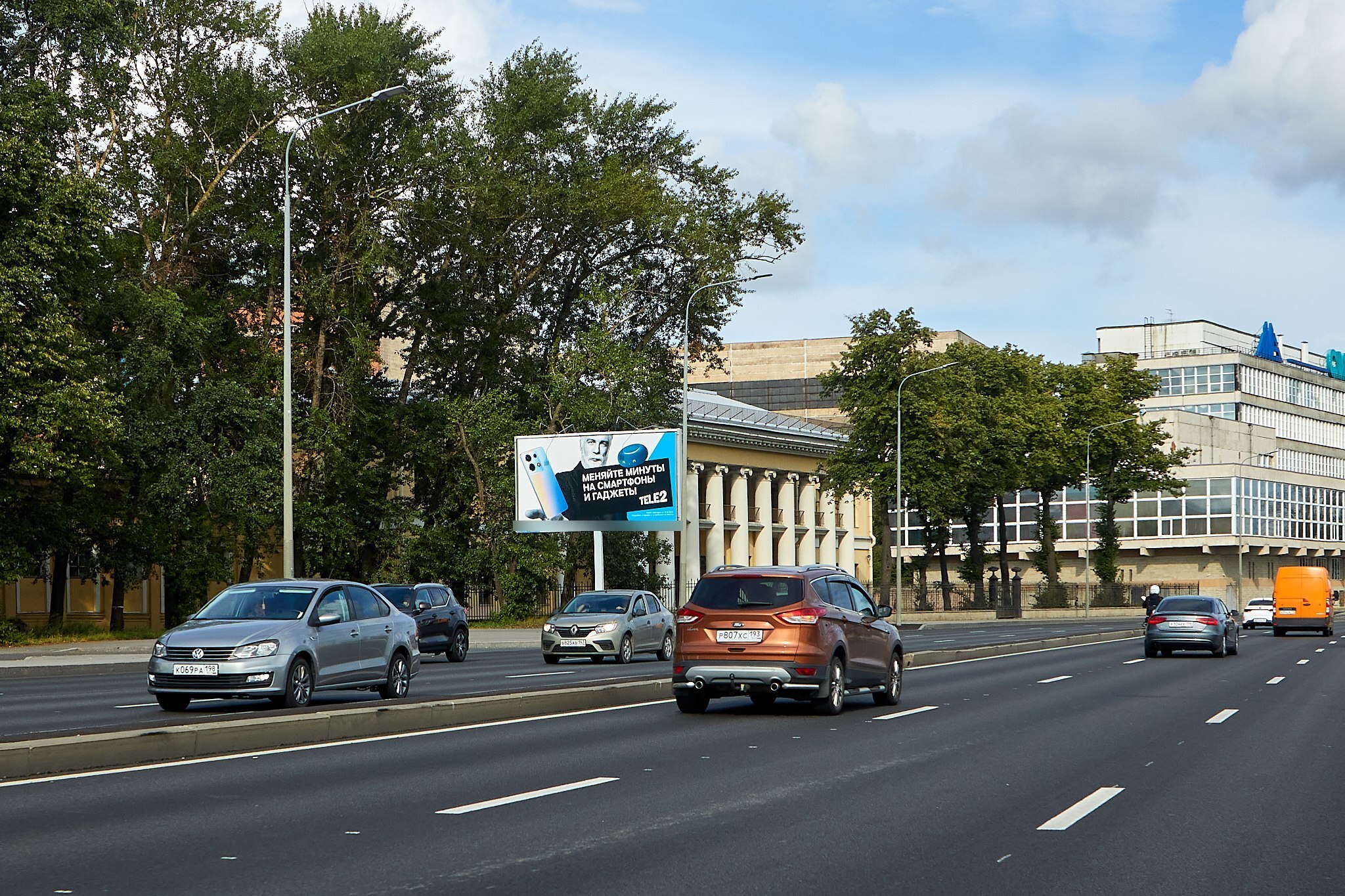 Фотография рекламного носителя, тип: Билборд 3x6, адрес: Свердловская наб., д.18АФ, Санкт-Петербург, Россия. Сторона Б №120875