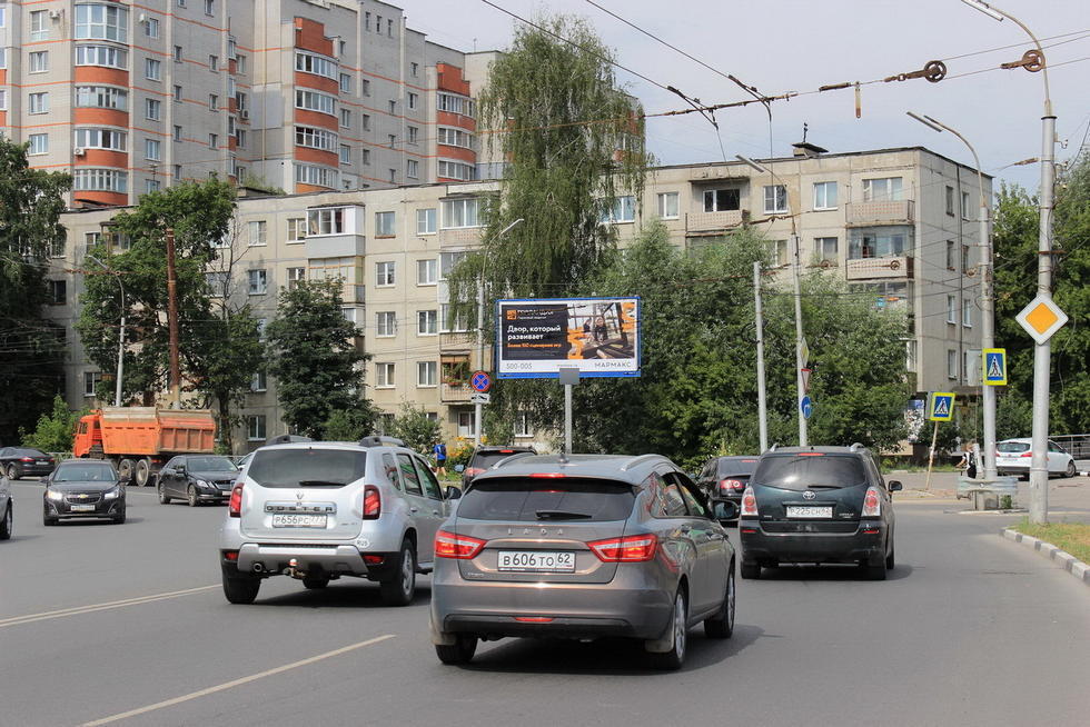 Фотография рекламного носителя, тип: Билборд 3x6, адрес: 1-ая Железнодорожная ул., д.60а, Рязань, Рязанская область, Россия. Сторона А №156438