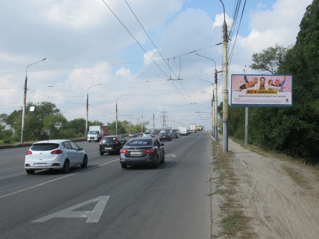 Фотография рекламного носителя, тип: Билборд 3x6, адрес: Дамба ВОГРЭС, заезд на мост, 150м от Героев Стратосферы ул., Воронеж, Воронежская область, Россия. Сторона А №111612