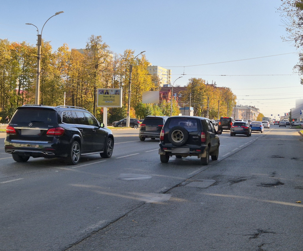 Фотография рекламного носителя, тип: Ситиборд 2.7x3.7, адрес: Ленина пр-т., д.114, Иваново, Ивановская область, Россия. Сторона Б1-Б5 №668167