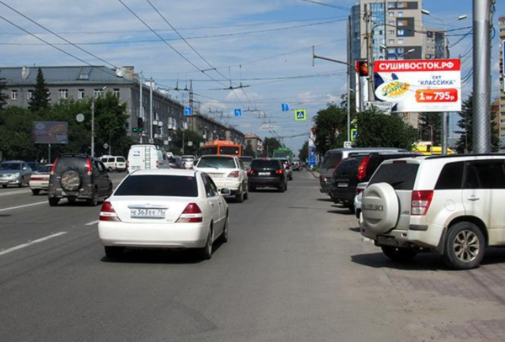Фотография рекламного носителя, тип: Билборд 3x6, адрес: Дзержинского пр-т., д.32, Новосибирск, Новосибирская область, Россия. Сторона А №194726