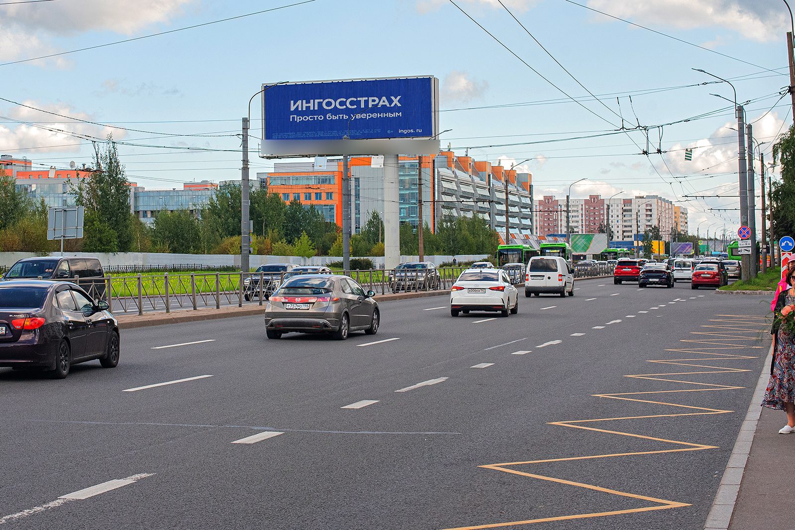 Фотография рекламного носителя, тип: Суперсайт 5x15, адрес: Большевиков пр-т., д.21, Санкт-Петербург, Россия. Сторона В №165362