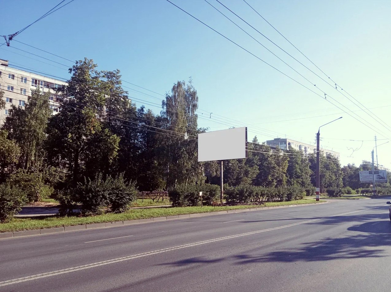 Фотография рекламного носителя, тип: Билборд 3x6, адрес: Циолковского пр-т., д.42, Дзержинск, Нижегородская область, Россия. Сторона Б №1326171