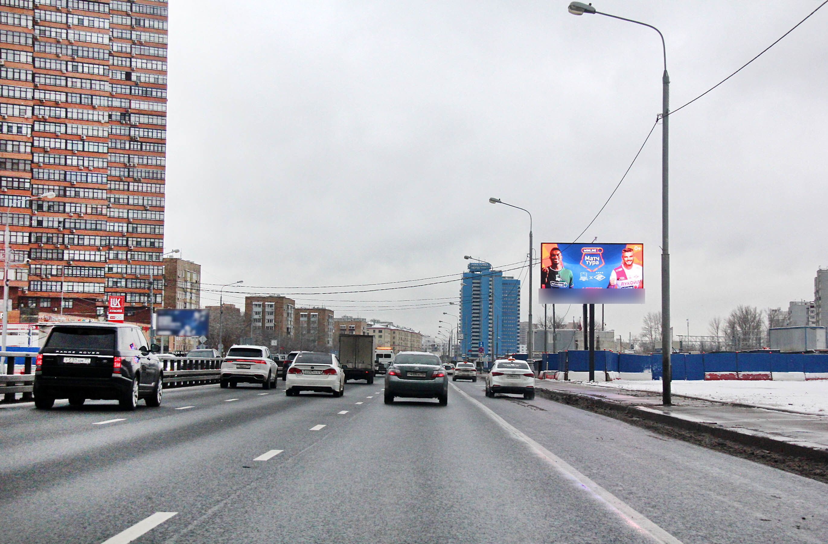 Фотография рекламного носителя, тип: Билборд 3x6, адрес: Дмитровское ш., вл.7-9, Москва, Россия. Сторона А1 №324183