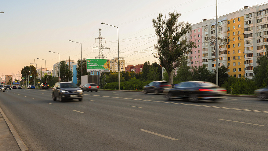 Фотография рекламного носителя, тип: Билборд 3x6, адрес: Ново-Садовая ул., д.246 Х Кирова пр-т., торговый центр "ПОЛЯНА", Самара, Самарская область, Россия. Сторона А №790857