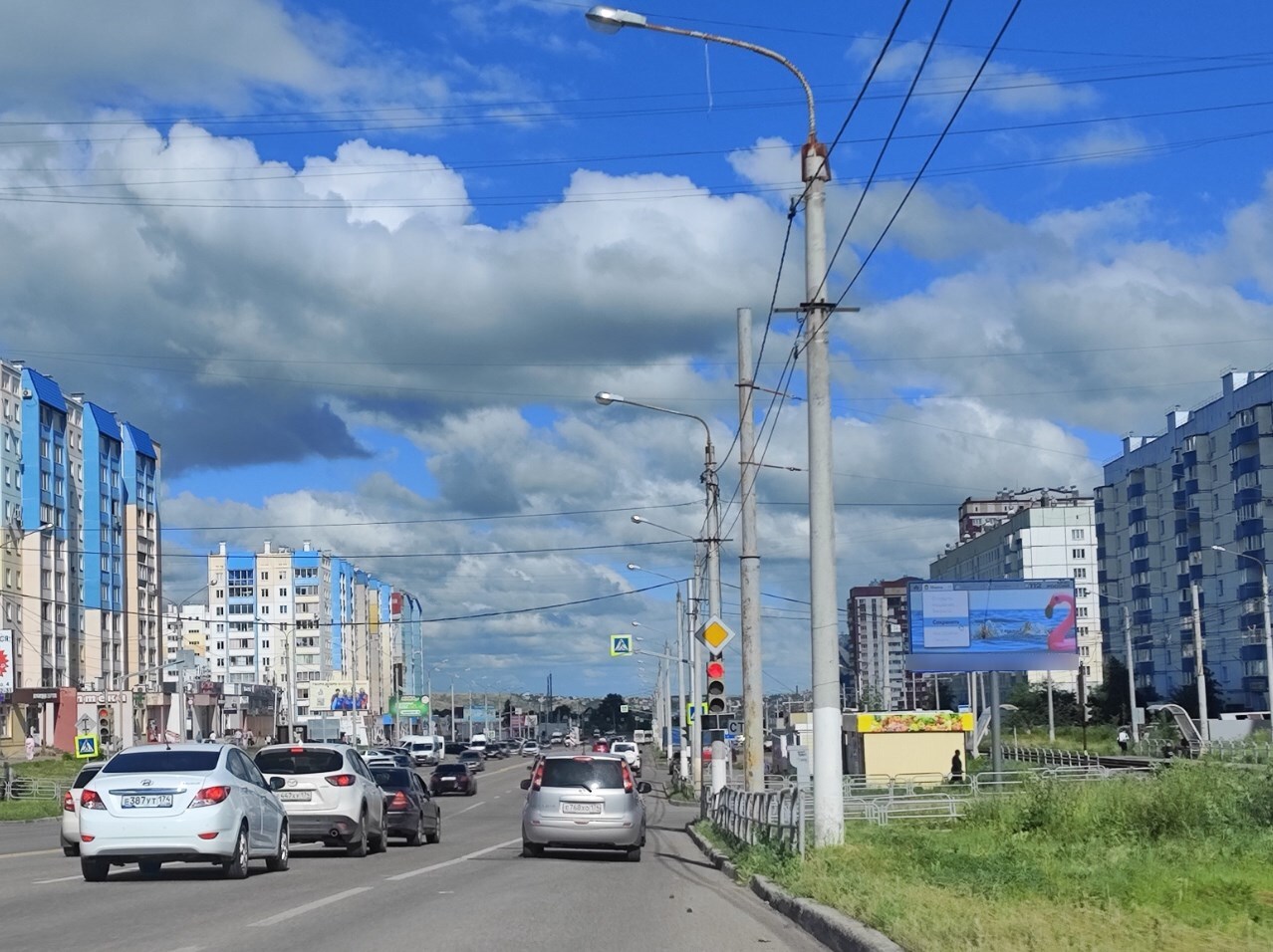 Фотография рекламного носителя, тип: Билборд 3x6, адрес: Зеленый лог ул. X Жукова ул., Магнитогорск, Челябинская область, Россия. Сторона А1 №1328571