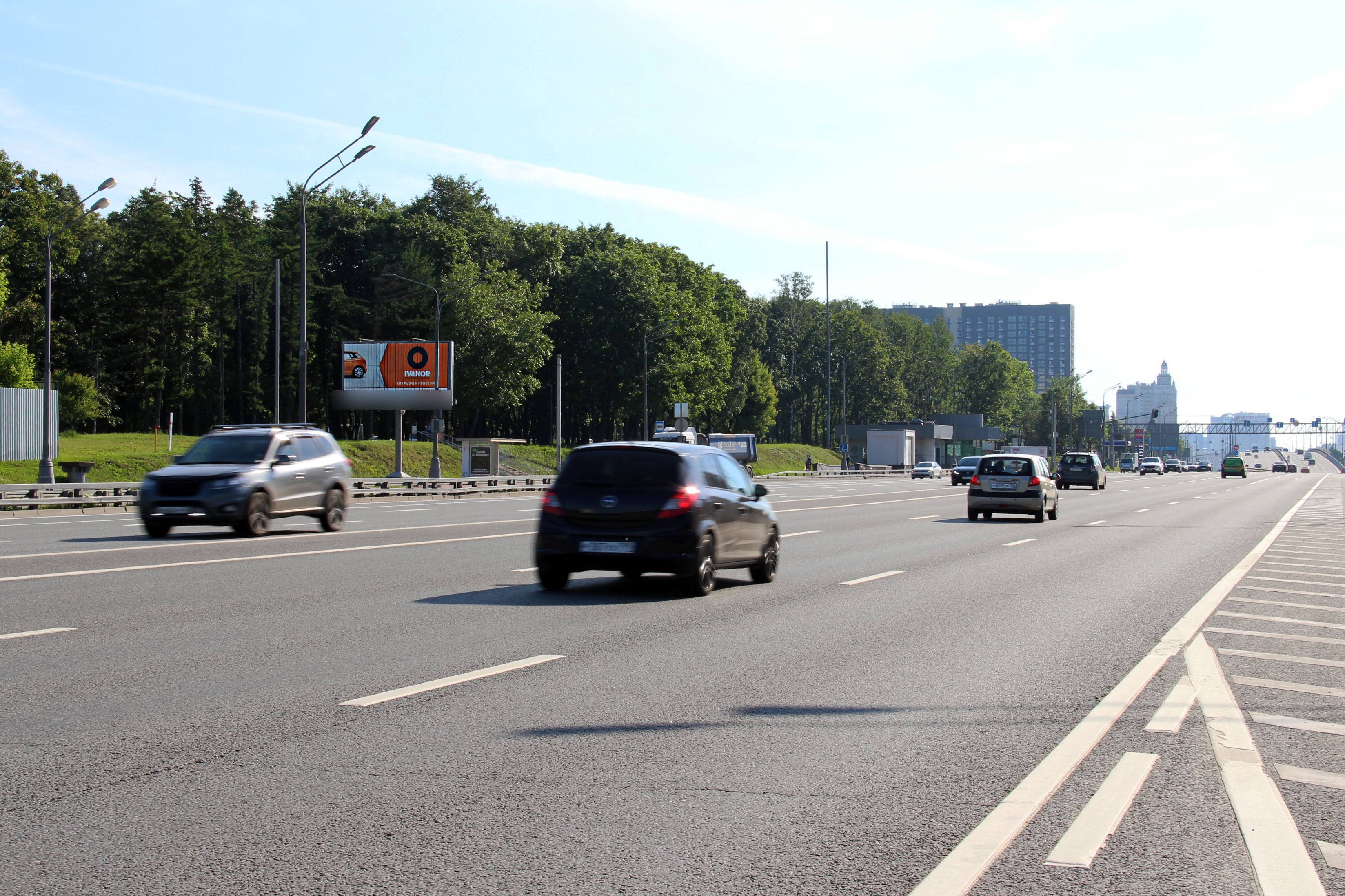 Фотография рекламного носителя, тип: Билборд 3x6, адрес: Можайское ш., 350м до съезда на МКАД, Москва, Россия. Сторона B1-B3 №789303