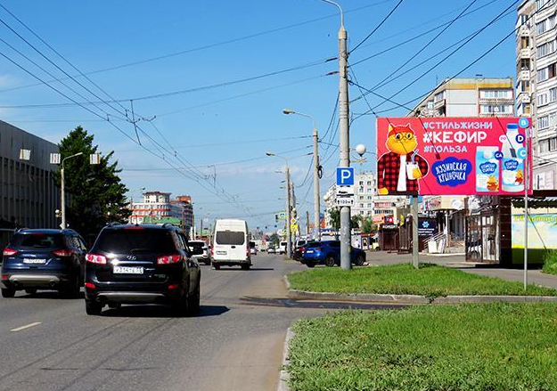 Фотография рекламного носителя, тип: Билборд 3x6, адрес: 10 лет Октября ул., д.113, Омск, Омская область, Россия. Сторона А №617114