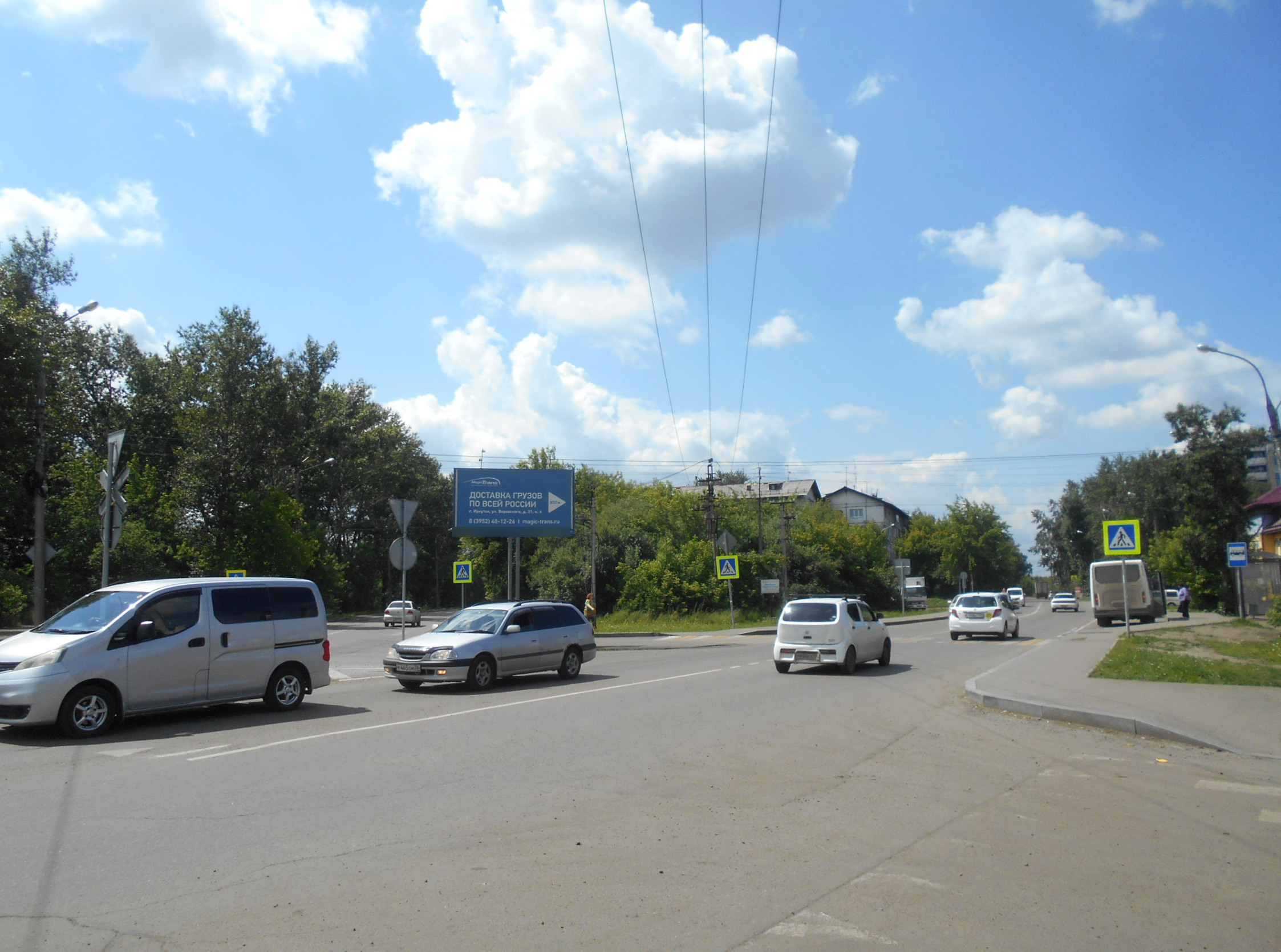 Фотография рекламного носителя, тип: Билборд 3x6, адрес: Доватора ул. Х Воровского ул., Иркутск, Иркутская область, Россия. Сторона А №245981