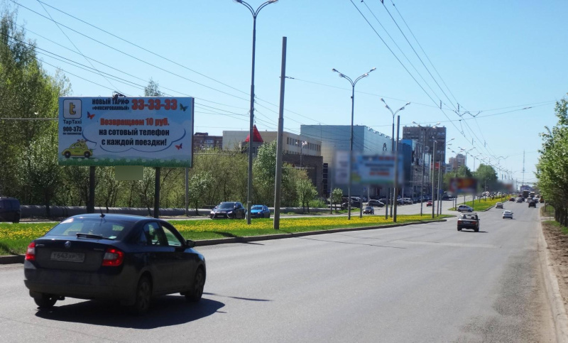 Фотография рекламного носителя, тип: Билборд 3x6, адрес: 10 лет Октября ул., около Армянской церкви, Ижевск, Республика Удмуртия, Россия. Сторона A2 №670271