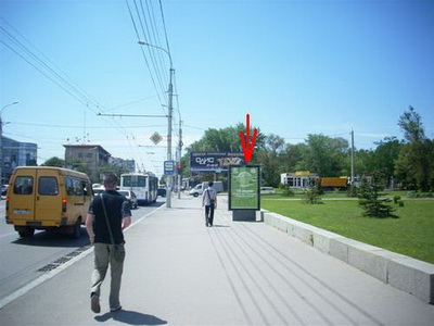 Фотография рекламного носителя, тип: Ситиформат 1.8x1.2, адрес: Рабоче-Крестьянккая ул. Х Калинина ул., Волгоград, Волгоградская область, Россия. Сторона A №82847